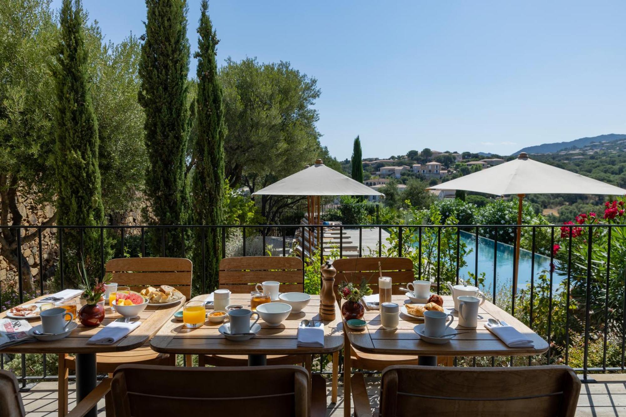 Hotel Restaurant Villa Josephine LʼÎle-Rousse Zewnętrze zdjęcie